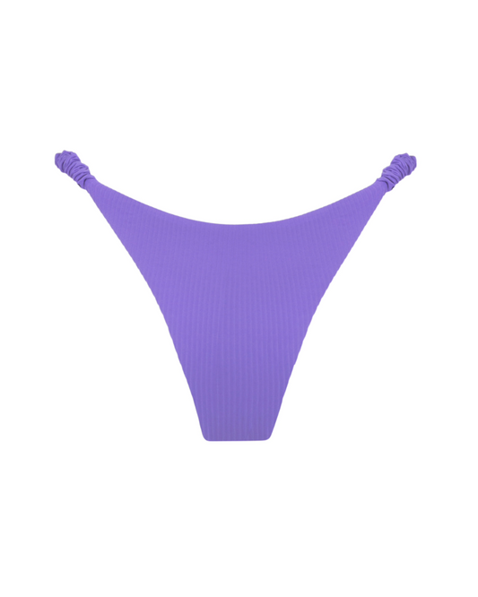 Calcinha frufru Regina