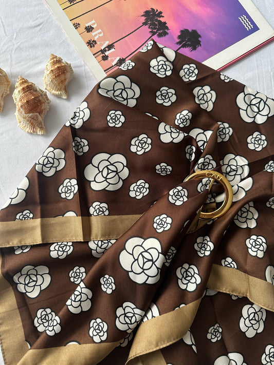 Lenço Flores Marrom + fivela
