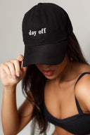 Boné Day off