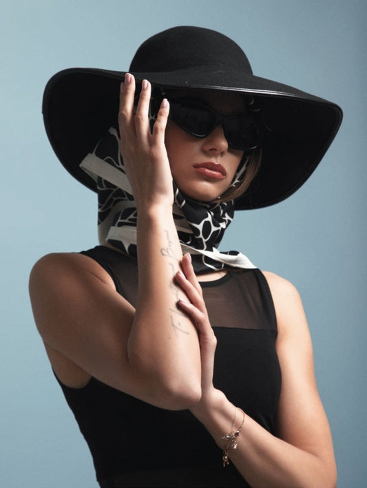 Lenço de Praia Mosaico Preto